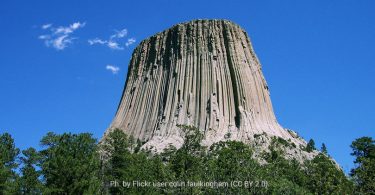 Travelling into a landscape and Devils Tower